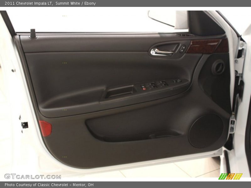 Summit White / Ebony 2011 Chevrolet Impala LT