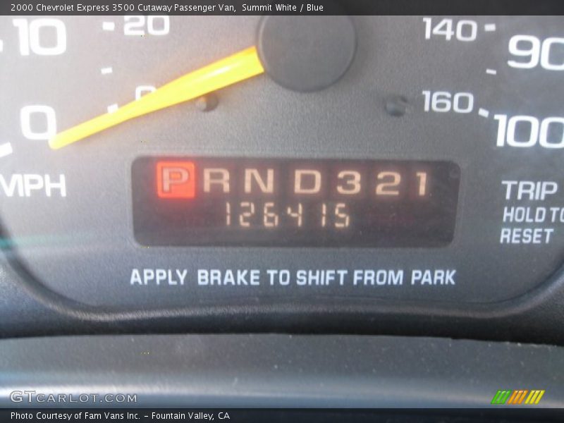 Summit White / Blue 2000 Chevrolet Express 3500 Cutaway Passenger Van