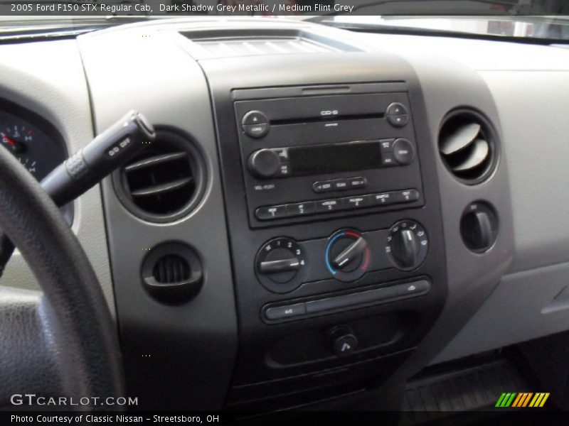 Audio System of 2005 F150 STX Regular Cab