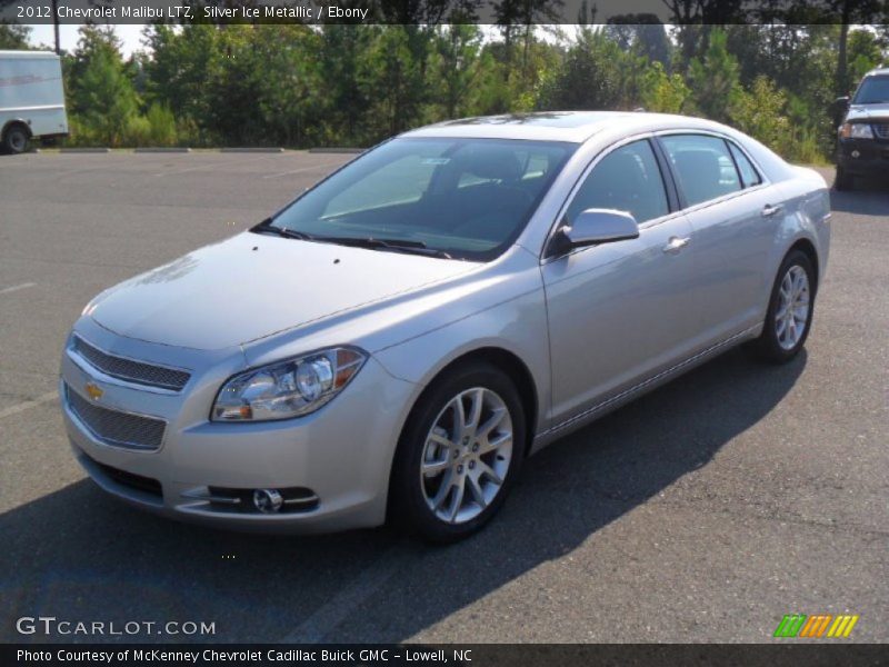 Front 3/4 View of 2012 Malibu LTZ