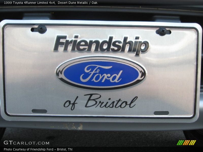 Desert Dune Metallic / Oak 1999 Toyota 4Runner Limited 4x4