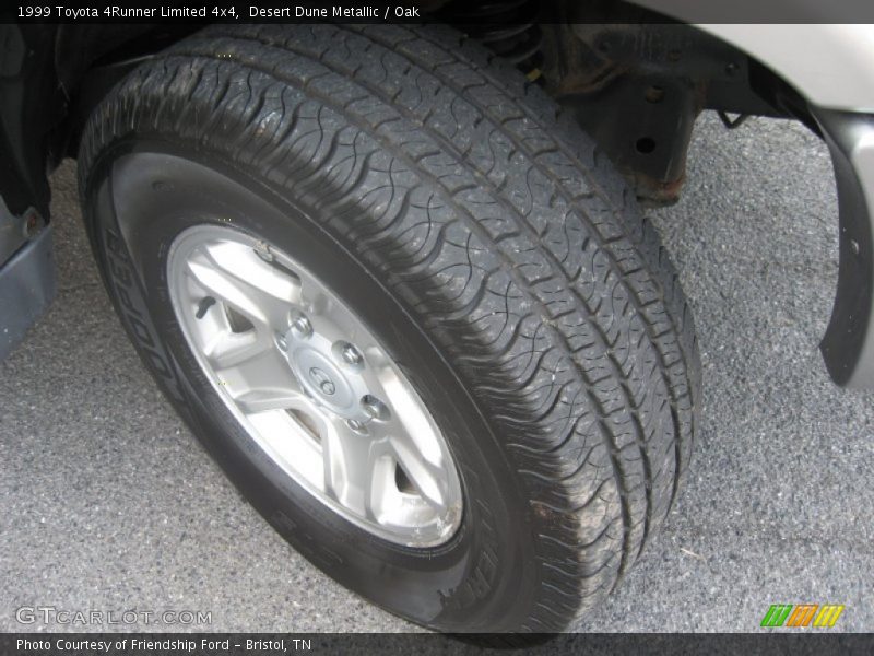 Desert Dune Metallic / Oak 1999 Toyota 4Runner Limited 4x4