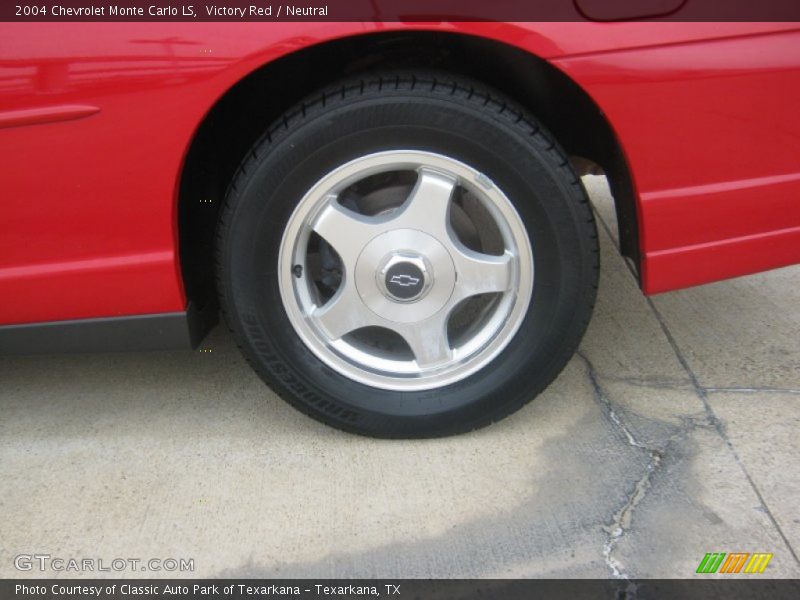 Victory Red / Neutral 2004 Chevrolet Monte Carlo LS