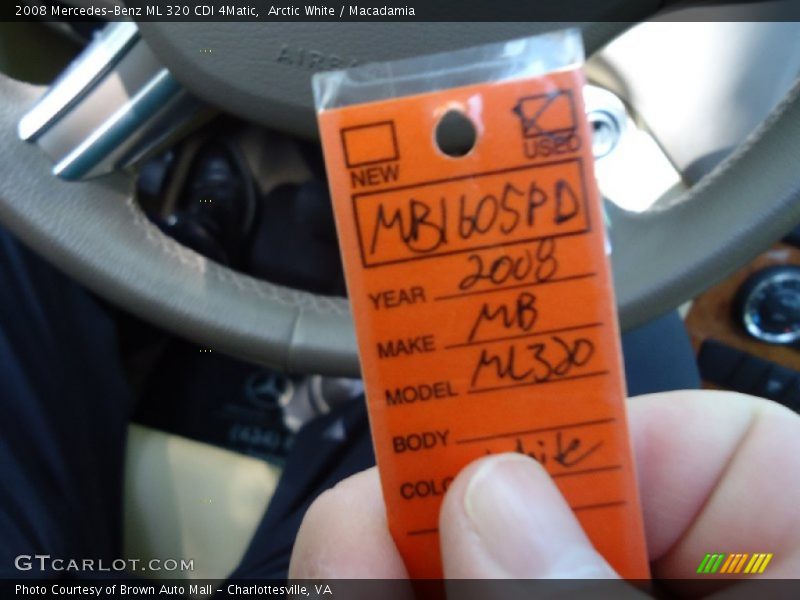 Arctic White / Macadamia 2008 Mercedes-Benz ML 320 CDI 4Matic