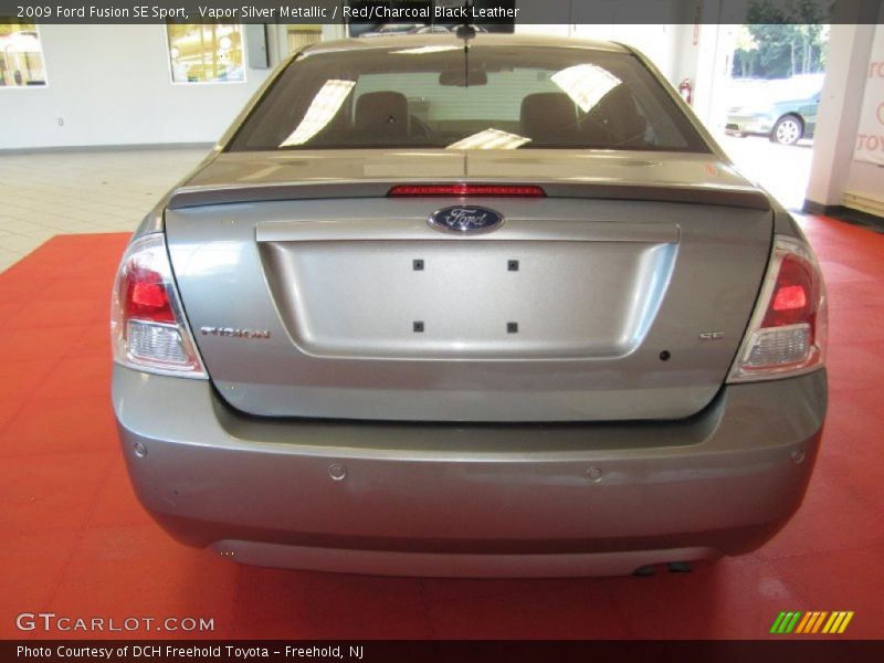 Vapor Silver Metallic / Red/Charcoal Black Leather 2009 Ford Fusion SE Sport