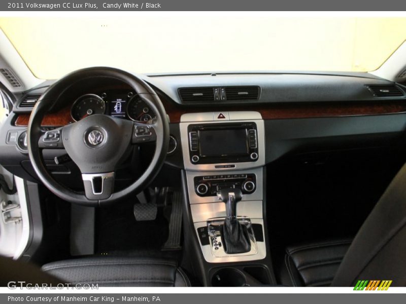 Candy White / Black 2011 Volkswagen CC Lux Plus