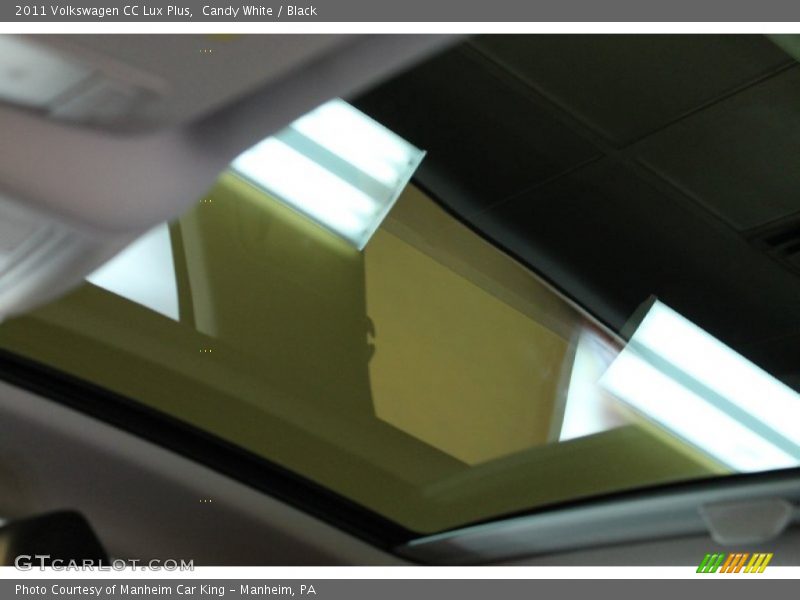 Candy White / Black 2011 Volkswagen CC Lux Plus