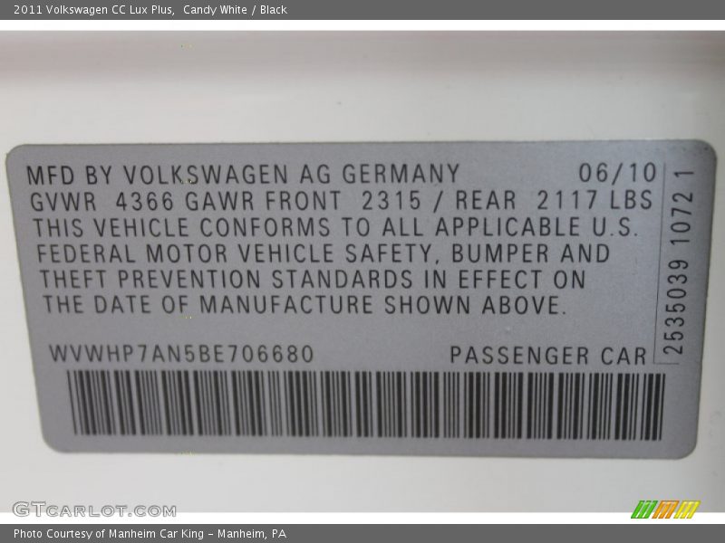 Candy White / Black 2011 Volkswagen CC Lux Plus