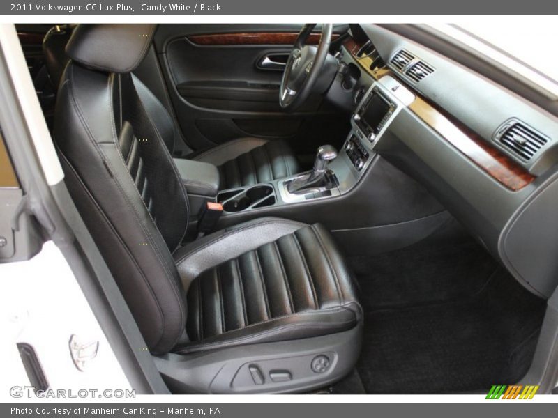 Candy White / Black 2011 Volkswagen CC Lux Plus
