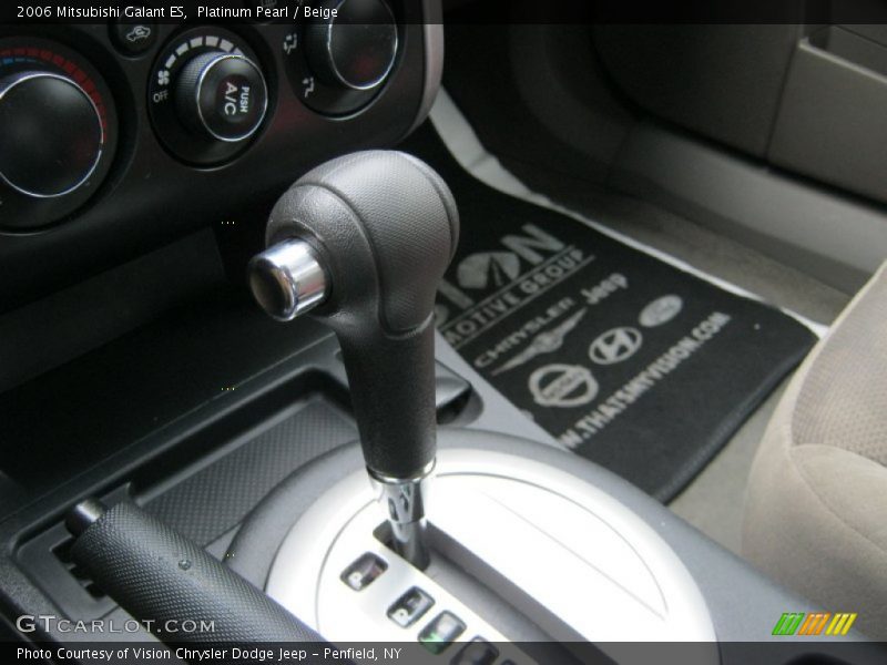 Platinum Pearl / Beige 2006 Mitsubishi Galant ES