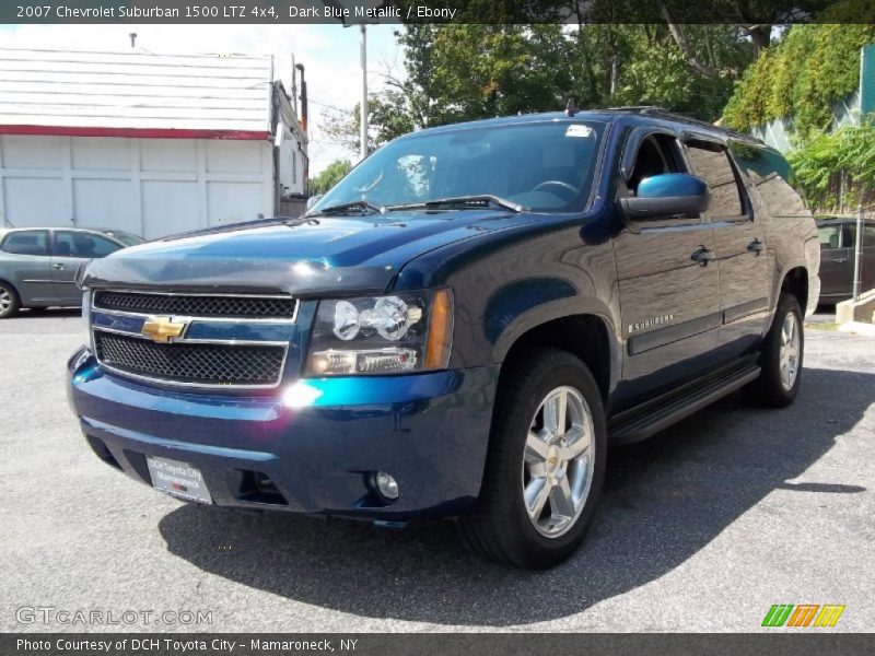 Front 3/4 View of 2007 Suburban 1500 LTZ 4x4