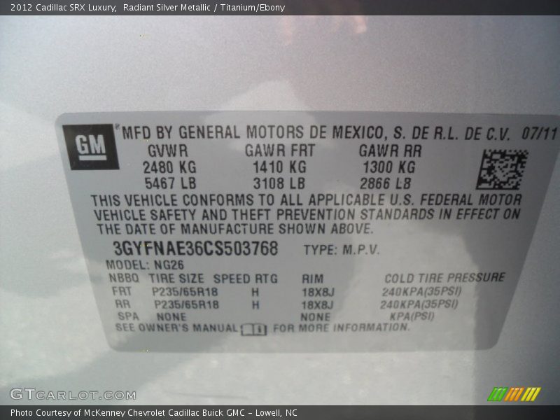 Radiant Silver Metallic / Titanium/Ebony 2012 Cadillac SRX Luxury