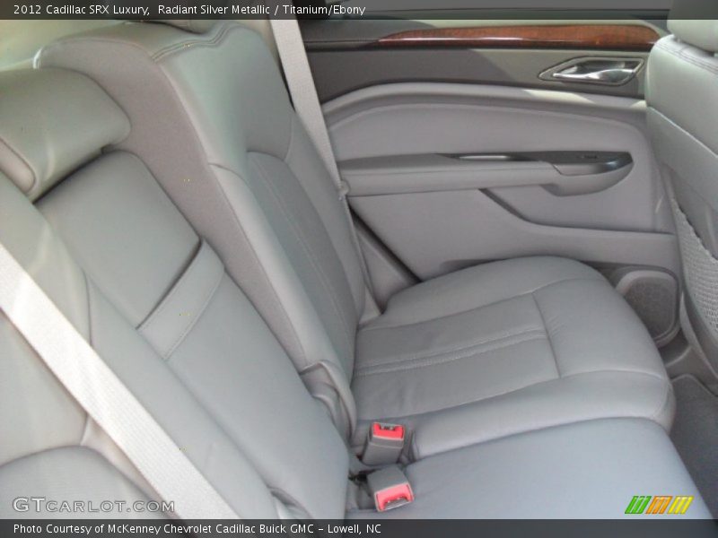 Radiant Silver Metallic / Titanium/Ebony 2012 Cadillac SRX Luxury