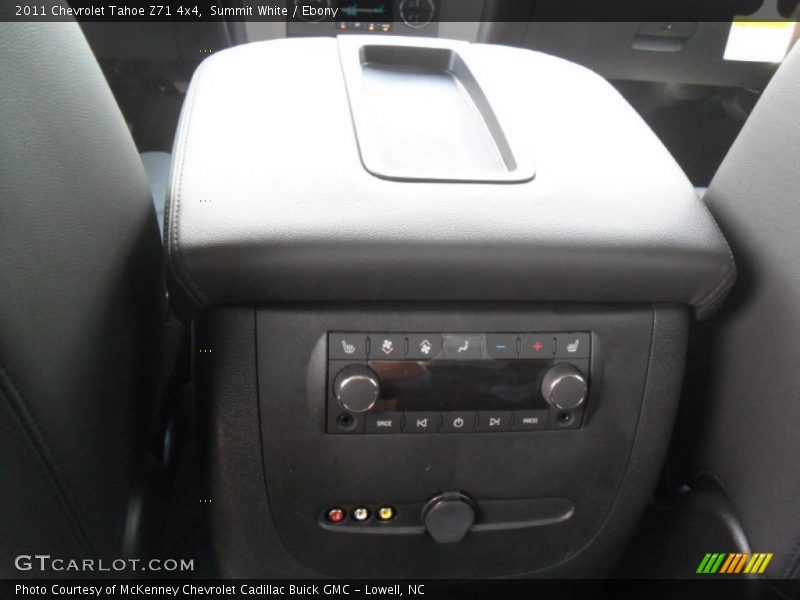 Summit White / Ebony 2011 Chevrolet Tahoe Z71 4x4