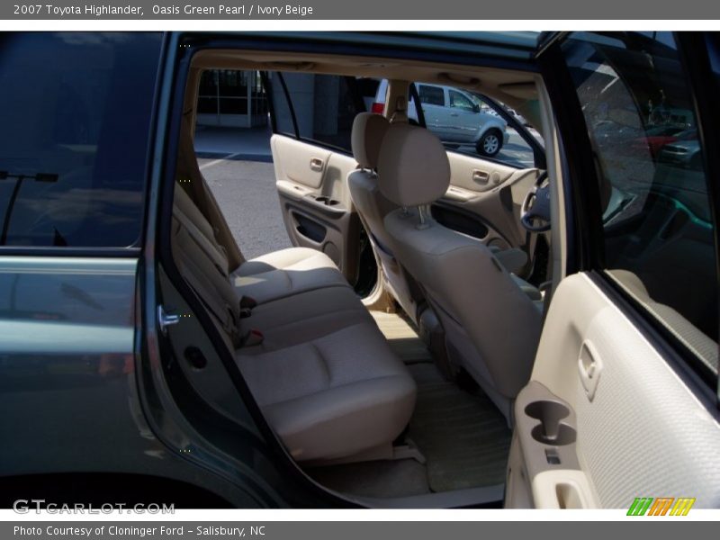 Oasis Green Pearl / Ivory Beige 2007 Toyota Highlander