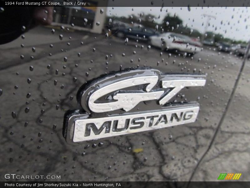  1994 Mustang GT Coupe Logo