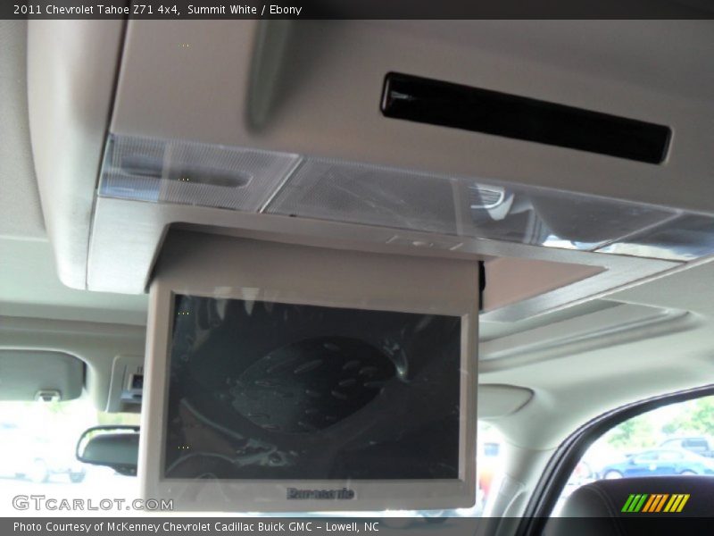 Summit White / Ebony 2011 Chevrolet Tahoe Z71 4x4