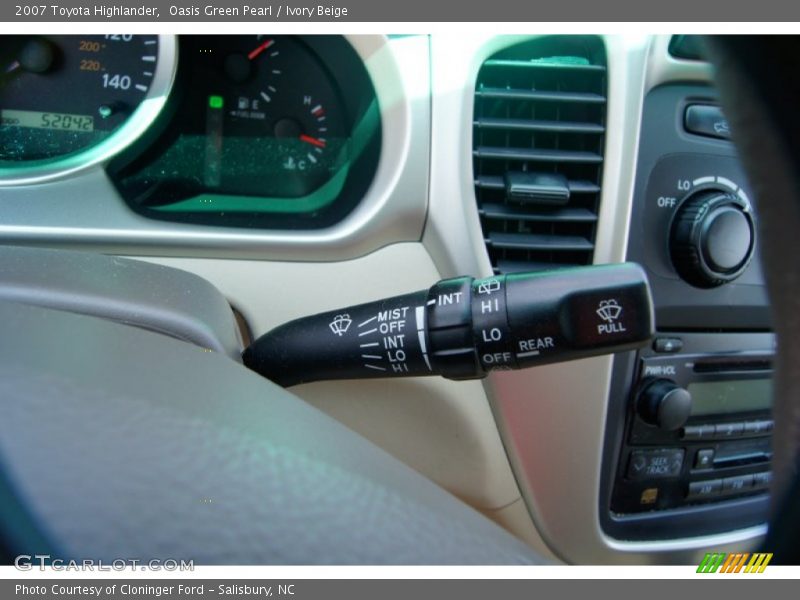 Oasis Green Pearl / Ivory Beige 2007 Toyota Highlander
