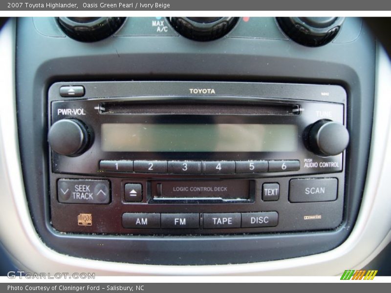 Oasis Green Pearl / Ivory Beige 2007 Toyota Highlander