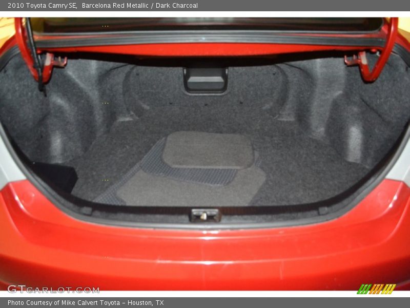 Barcelona Red Metallic / Dark Charcoal 2010 Toyota Camry SE