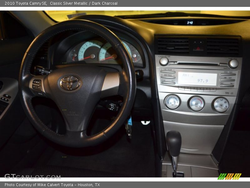 Classic Silver Metallic / Dark Charcoal 2010 Toyota Camry SE