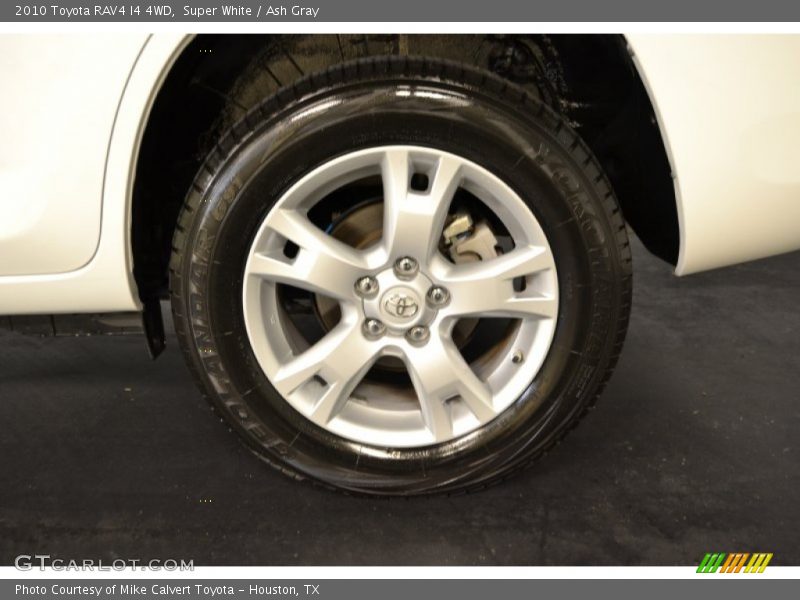 Super White / Ash Gray 2010 Toyota RAV4 I4 4WD