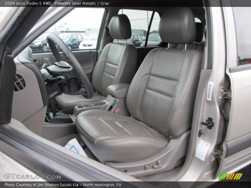 Powellite Silver Metallic / Gray 2004 Isuzu Rodeo S 4WD