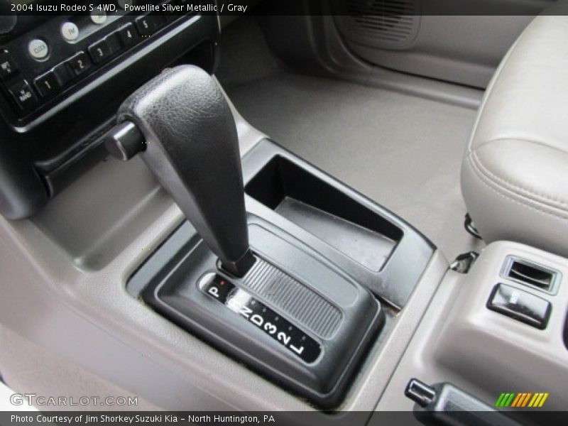 Powellite Silver Metallic / Gray 2004 Isuzu Rodeo S 4WD