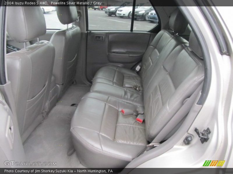 Powellite Silver Metallic / Gray 2004 Isuzu Rodeo S 4WD