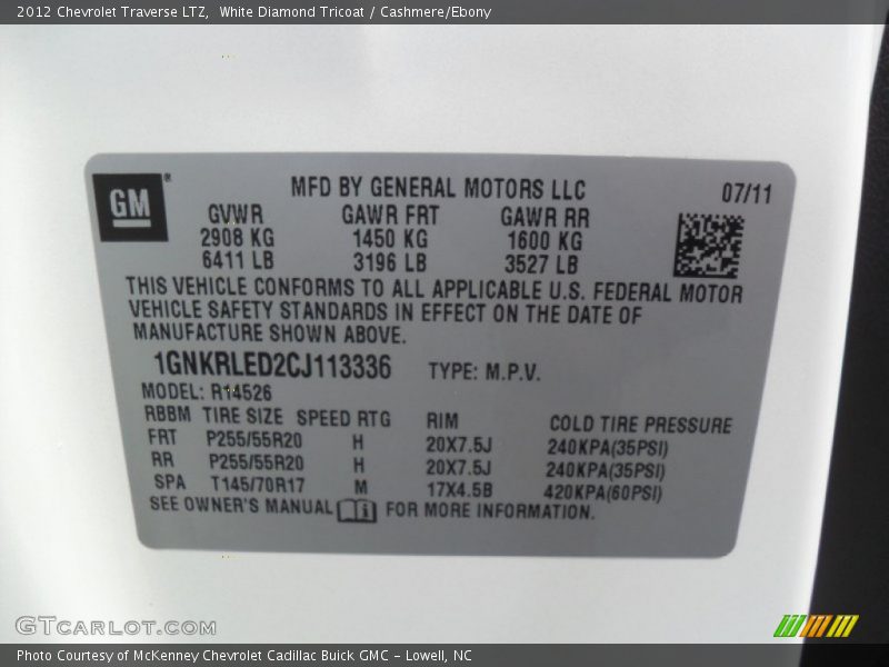 White Diamond Tricoat / Cashmere/Ebony 2012 Chevrolet Traverse LTZ