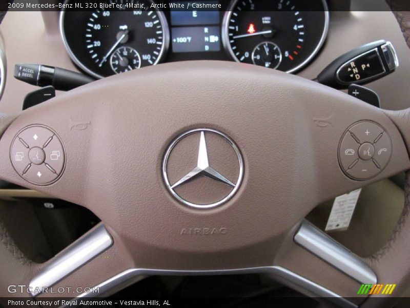 Arctic White / Cashmere 2009 Mercedes-Benz ML 320 BlueTec 4Matic