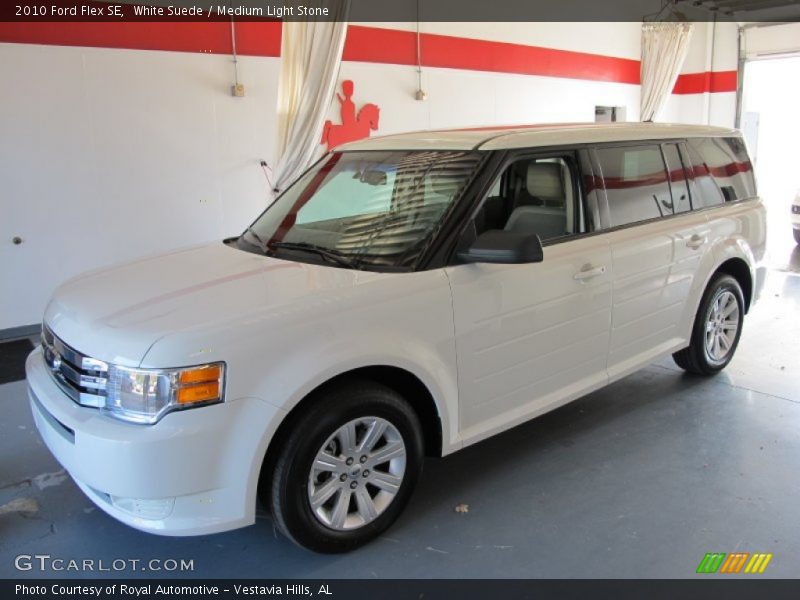 White Suede / Medium Light Stone 2010 Ford Flex SE