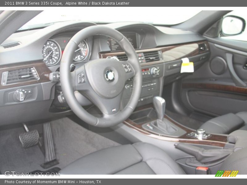 Alpine White / Black Dakota Leather 2011 BMW 3 Series 335i Coupe