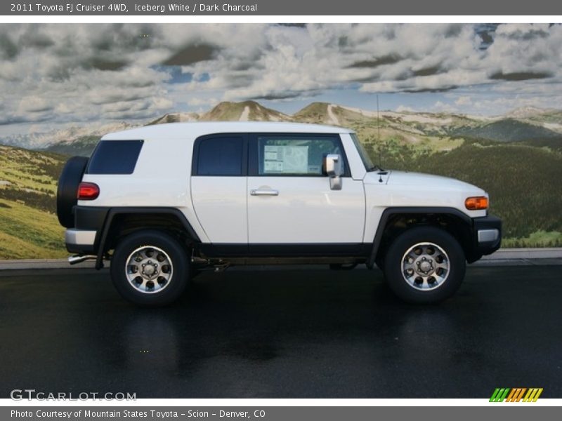  2011 FJ Cruiser 4WD Iceberg White