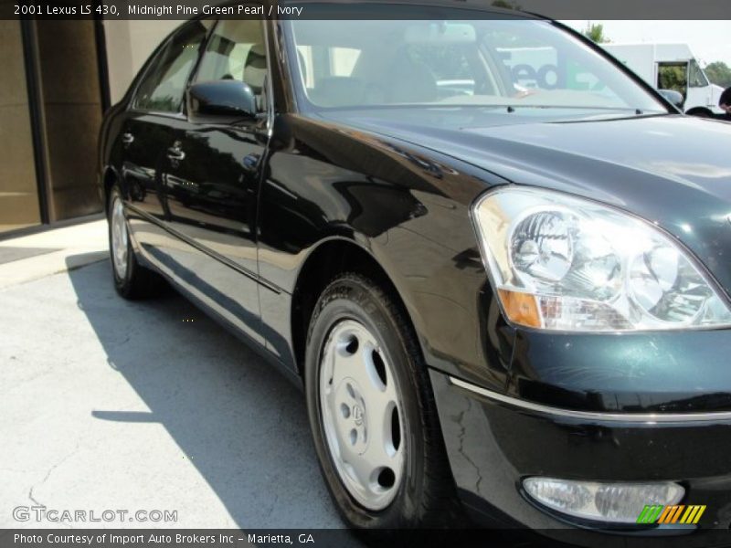 Midnight Pine Green Pearl / Ivory 2001 Lexus LS 430
