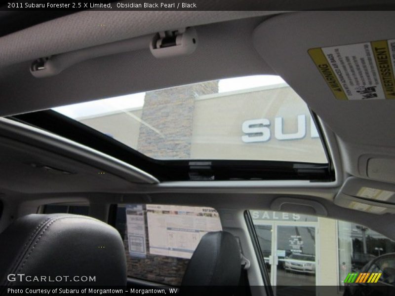 Sunroof of 2011 Forester 2.5 X Limited