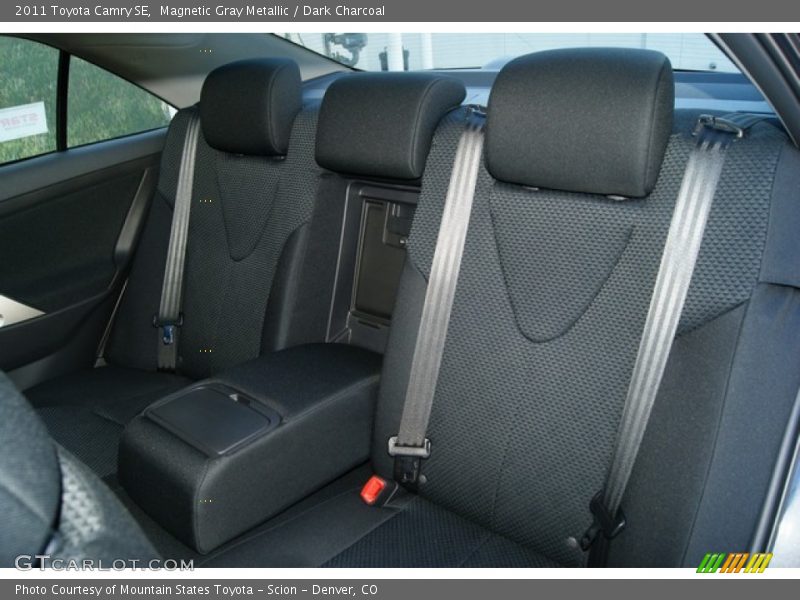 Magnetic Gray Metallic / Dark Charcoal 2011 Toyota Camry SE