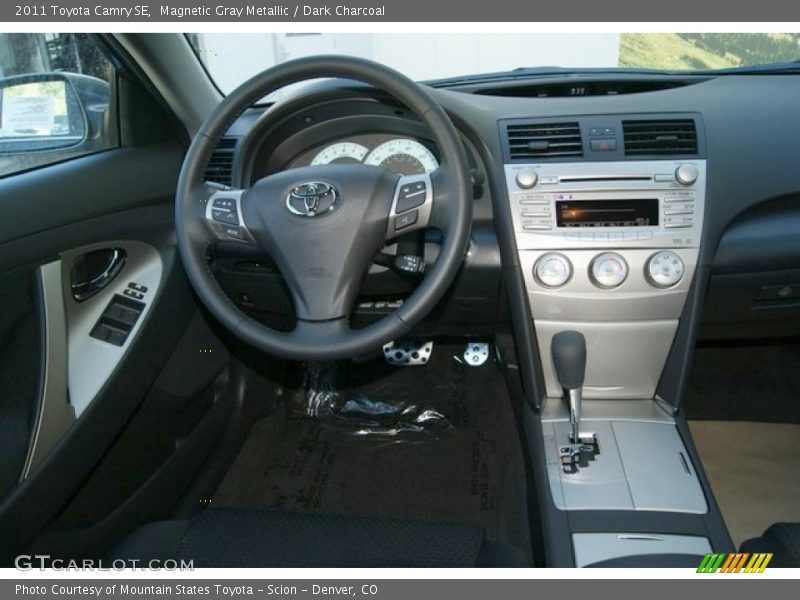 Magnetic Gray Metallic / Dark Charcoal 2011 Toyota Camry SE