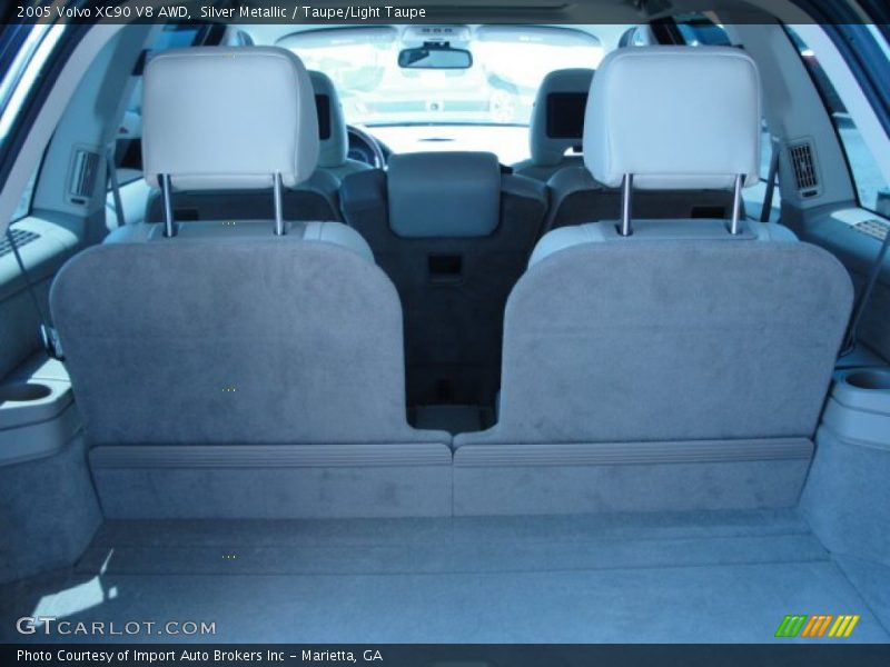Silver Metallic / Taupe/Light Taupe 2005 Volvo XC90 V8 AWD