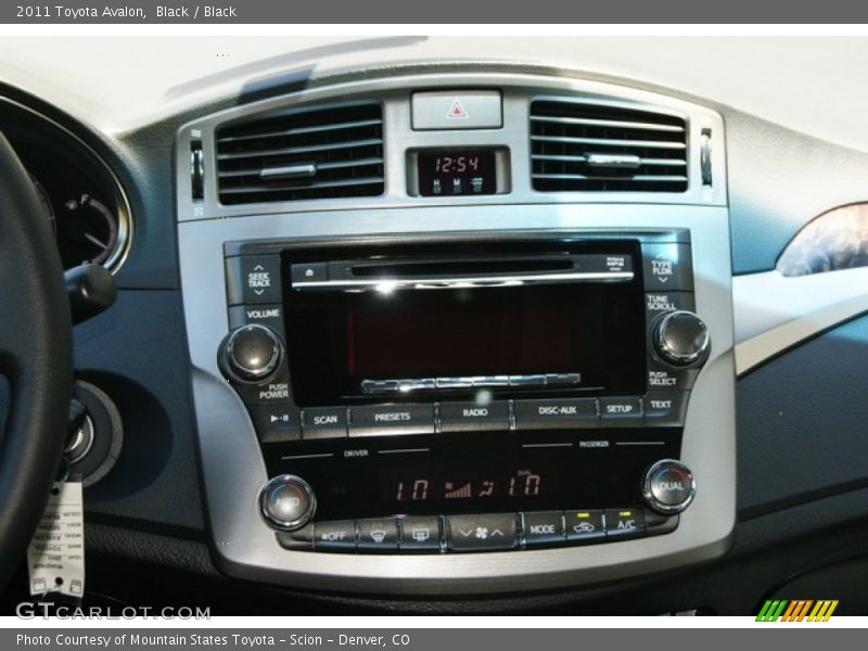 Black / Black 2011 Toyota Avalon