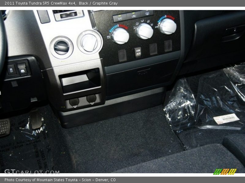Black / Graphite Gray 2011 Toyota Tundra SR5 CrewMax 4x4