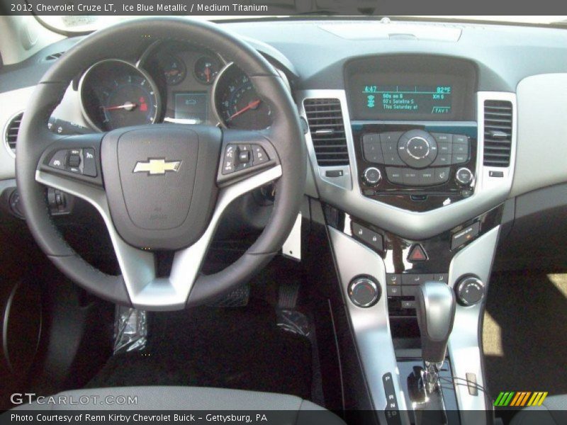 Dashboard of 2012 Cruze LT