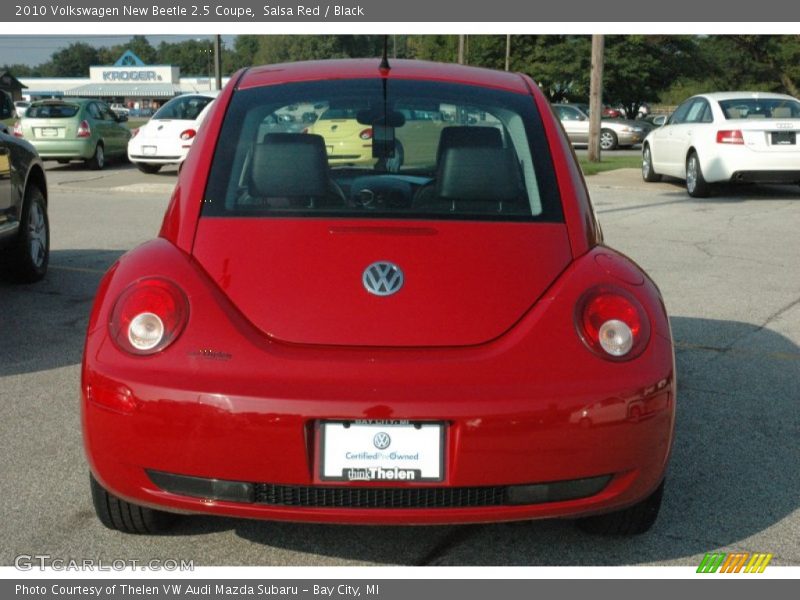 Salsa Red / Black 2010 Volkswagen New Beetle 2.5 Coupe