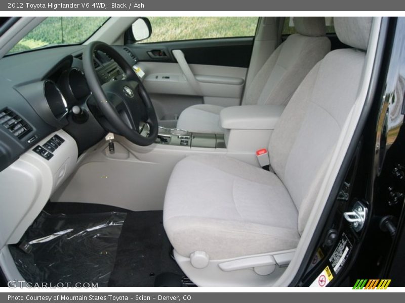 Black / Ash 2012 Toyota Highlander V6 4WD