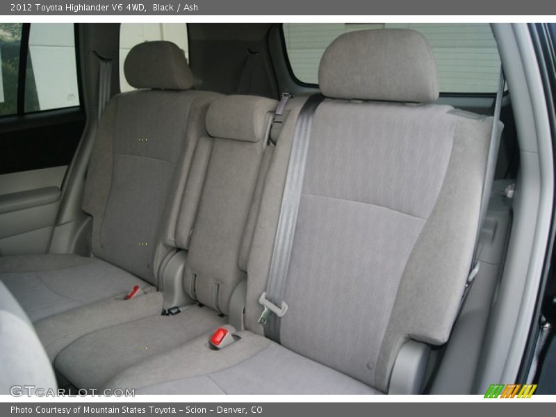 Black / Ash 2012 Toyota Highlander V6 4WD