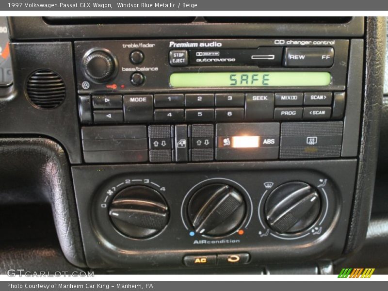 Controls of 1997 Passat GLX Wagon