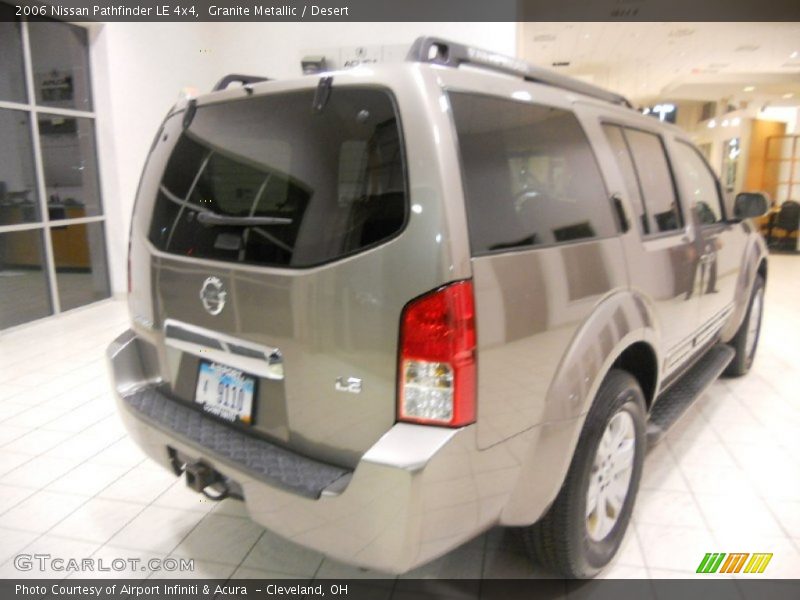 Granite Metallic / Desert 2006 Nissan Pathfinder LE 4x4