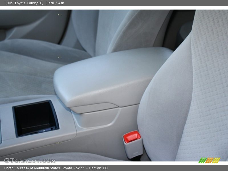 Black / Ash 2009 Toyota Camry LE