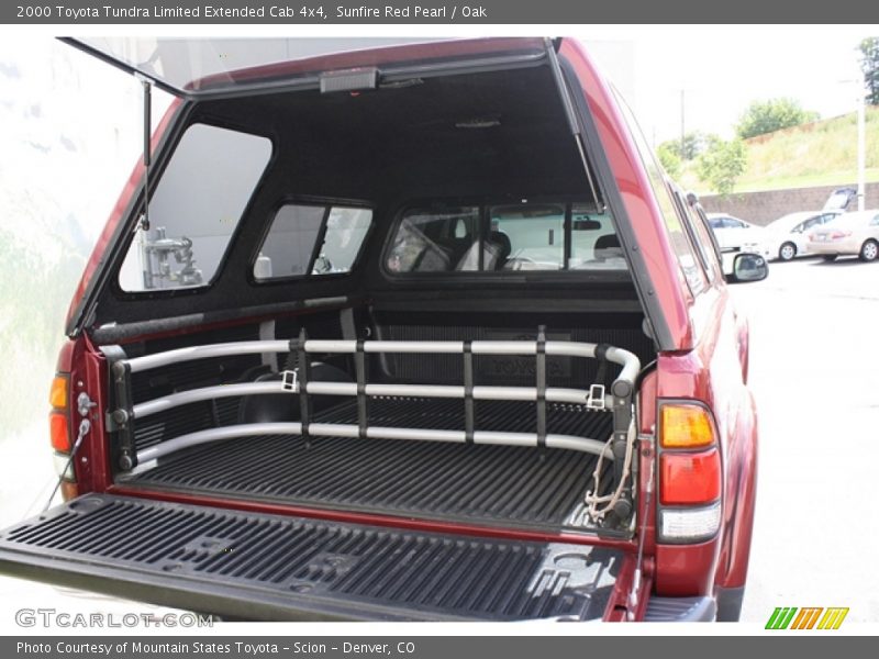 Sunfire Red Pearl / Oak 2000 Toyota Tundra Limited Extended Cab 4x4