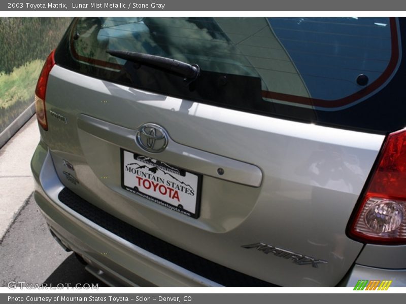 Lunar Mist Metallic / Stone Gray 2003 Toyota Matrix